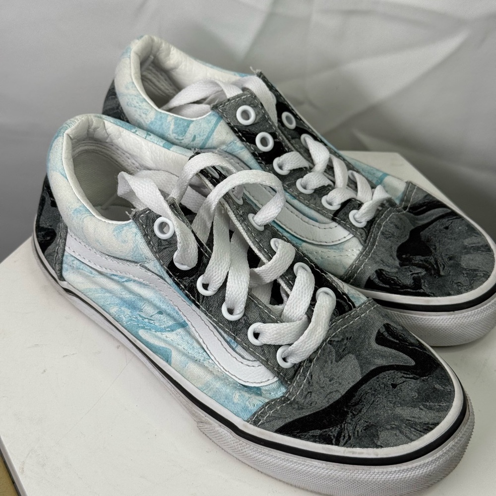 Vans Black and Blue Sneakers with Signature Jazz Stripe